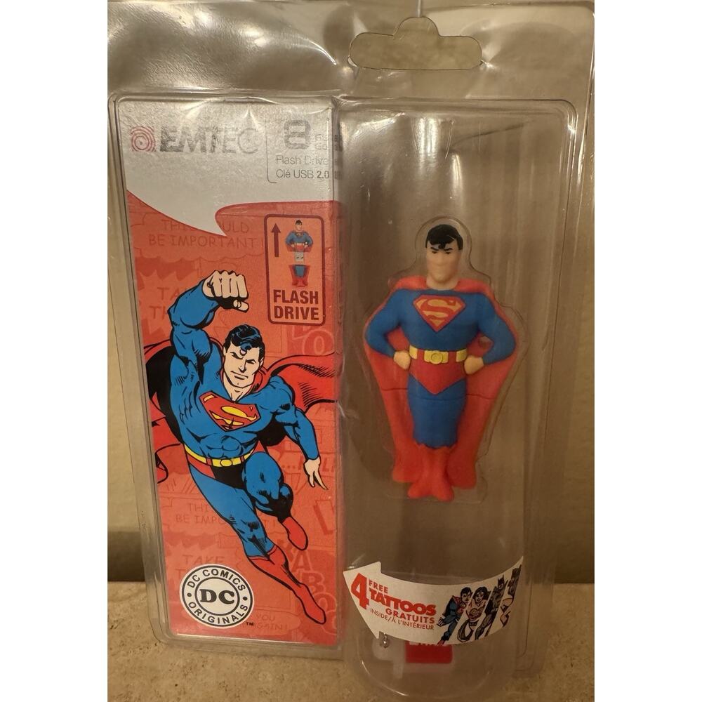 EMTEC DC Comics Superman Figure USB Flash Drive 8GB USB 2.0 Plug-and-Play